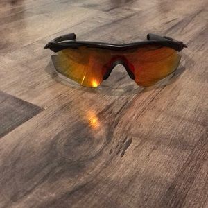 Oakley M2